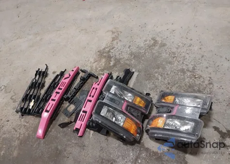 2021 Chevrolet Silverado 1500 2Wd Long Bed Wt из США, поврежденный, VIN 3GCNWAEF9MG258252